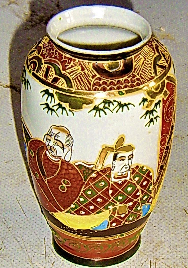 kleine handbemalte asiatische  Vase - Figuren - Bild 5