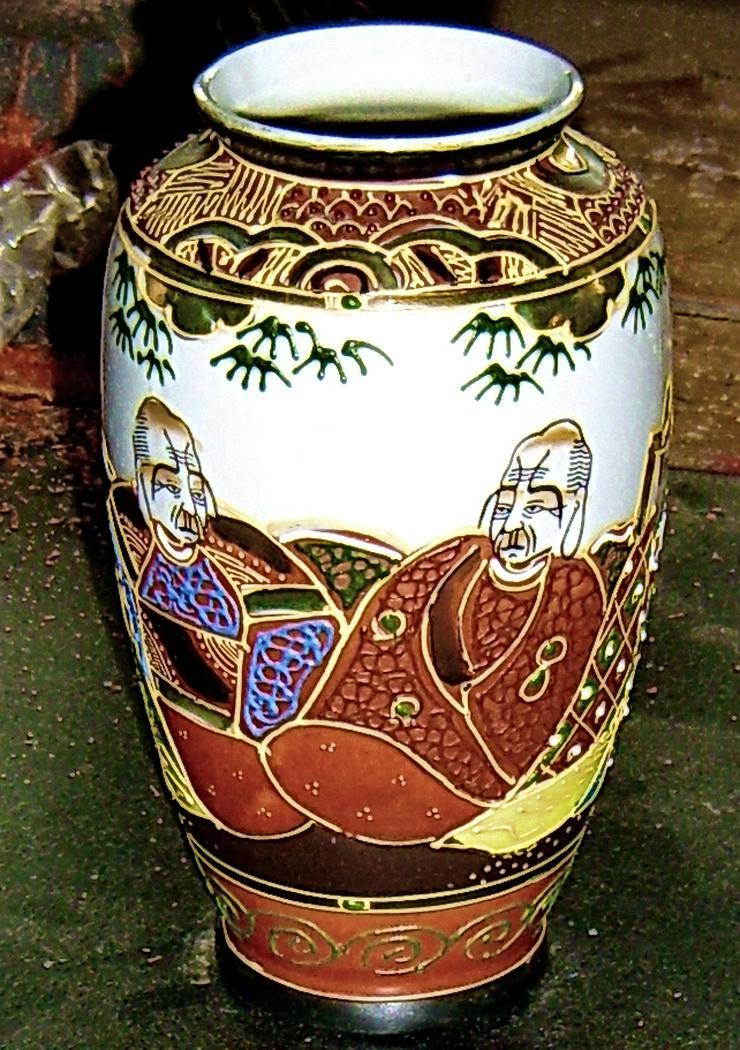 kleine handbemalte asiatische  Vase - Figuren - Bild 6