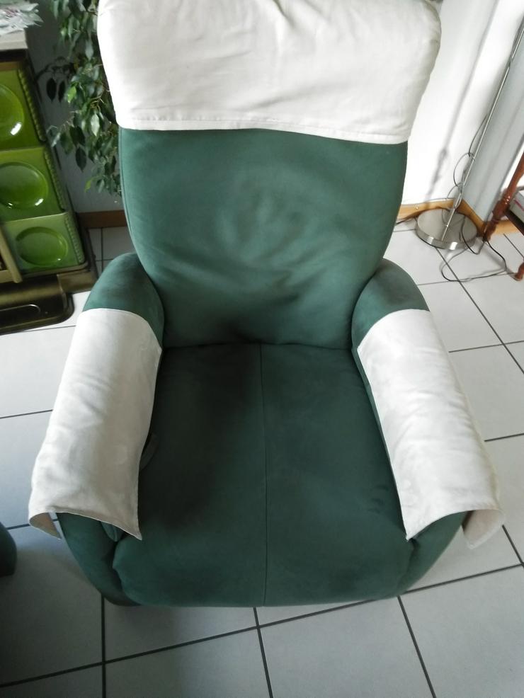 3 Sitzer Couch und 2 Sessel Relaxfunktion (Gut erhalten) zu verschenken - zu Verschenken - Bild 1