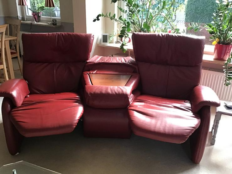 Rotes Ledertrapezsofa - Sofas & Sitzmöbel - Bild 4