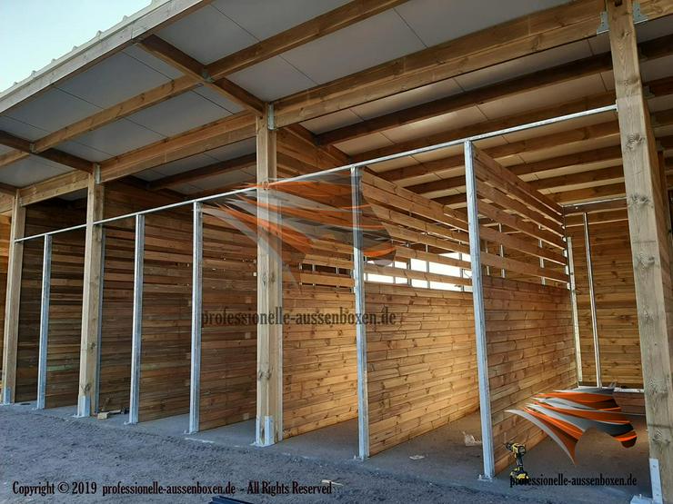 Bild 5: Pferdestall bauen - Außenstall, Pferdeboxen, Offenstall kaufen & Stallungen kaufen | Weidehütten, Futterraufen Top Heuraufe und Stalltüren - Stallfenster für Pferdebox