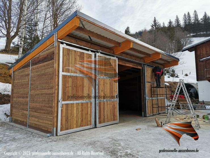 Bild 11: Pferdestall bauen - Außenstall, Pferdeboxen, Offenstall kaufen & Stallungen kaufen | Weidehütten, Futterraufen Top Heuraufe und Stalltüren - Stallfenster für Pferdebox