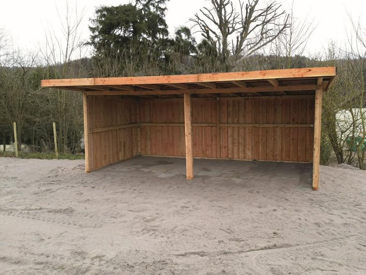 Bild 7: Außenboxen - Weidehütten massiv auch mit Heu- und Sattelkammer