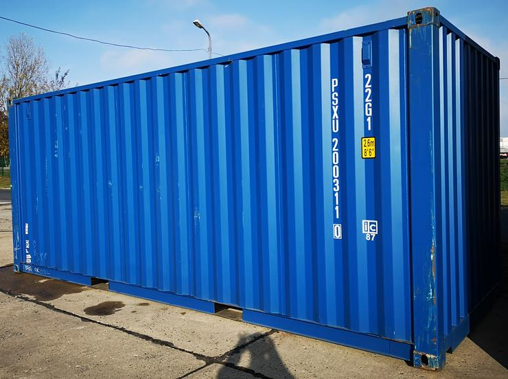 Bild 6: Neuwertige Seecontainer