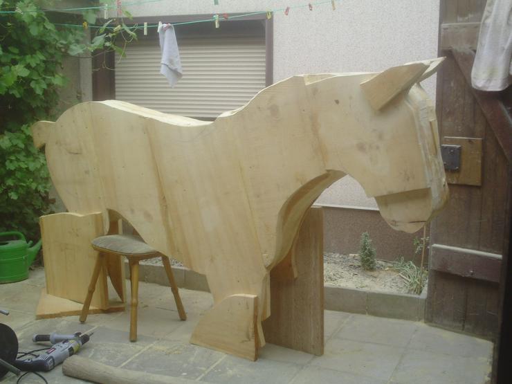 Bild 9: Holzpferd Lebensgröße
