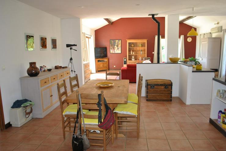 Bungalow mit Pool,3 Ferienhäuser, Atelier und Garage in Sud Frankreich Ardèche - Wohnung kaufen - Bild 9