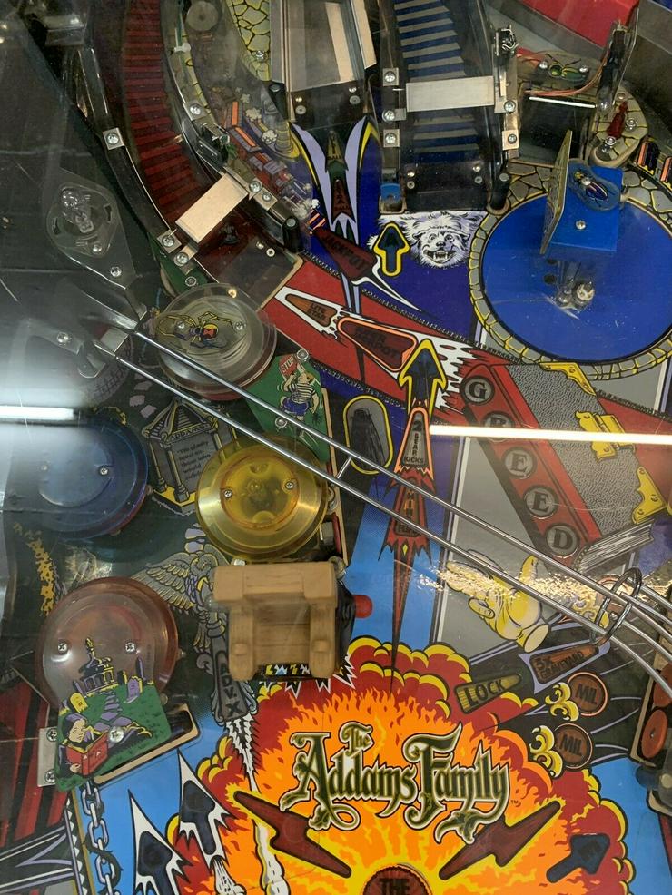 Bild 6: Adams Family Flipper von Williams, Pinball Bally