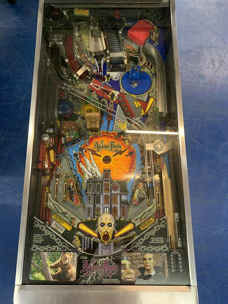 Bild 8: Adams Family Flipper von Williams, Pinball Bally