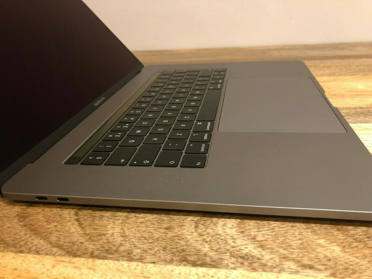 Apple MacBook Pro 15 2018 MR942 Upgr. i7 2.6 16GB 1TB Radeon Pro Vega 20 QWERTY - Notebooks & Netbooks - Bild 11