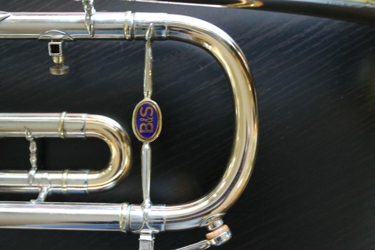 Bild 2: B & S Goldmessing / Neusilber Konzert - Trompete inkl. Koffer