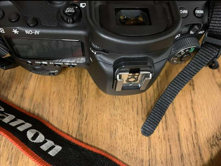 Canon EOS 5D Mark IV inkl. Objektive und Zubehör - Digitale Spiegelreflexkameras - Bild 4