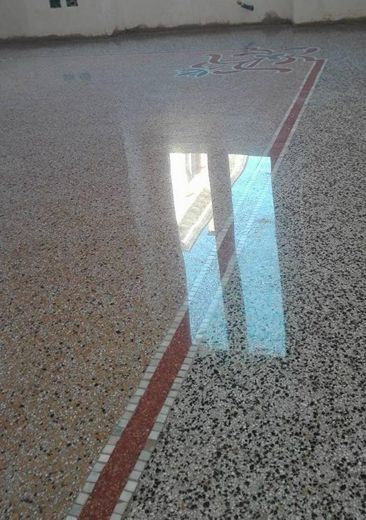 Bild 11: Terrazzo,-Marmor,-Betonwerkstein,-Fußboden schleifen und polieren