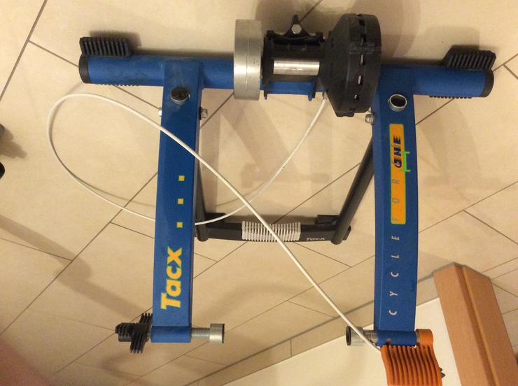 Bild 6: Tacx Rollentrainer Cycleforce One
