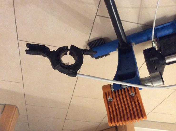 Bild 4: Tacx Rollentrainer Cycleforce One