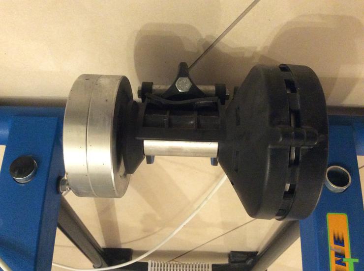 Bild 2: Tacx Rollentrainer Cycleforce One