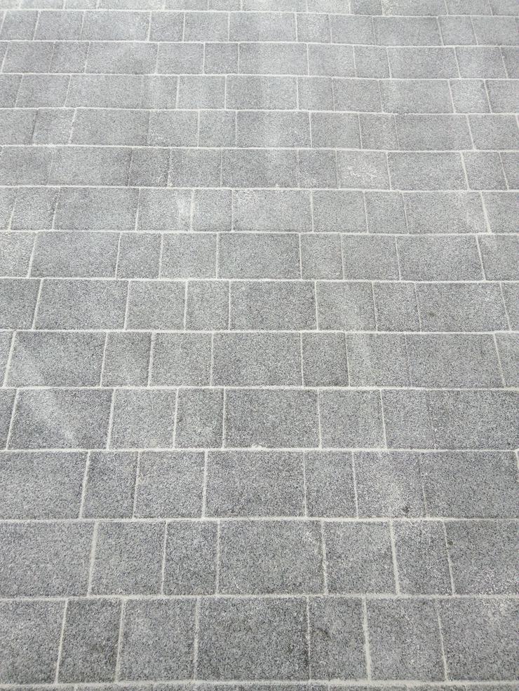 Bild 5: TERRASSENREINIGUNG MIT VERSIEGLUNG bis 15% sparen