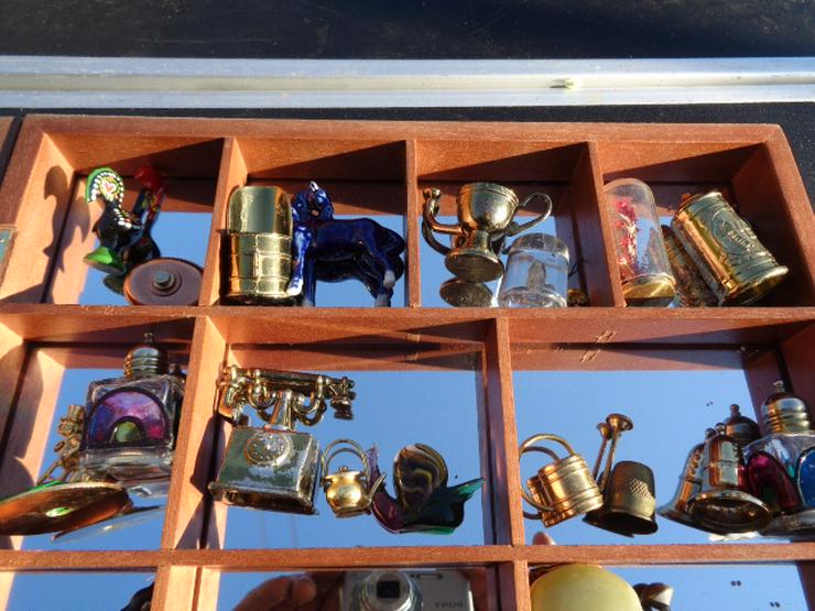 Bild 12: Über 50 alte Messing Figuren von Sammlung+ Setzkasten 