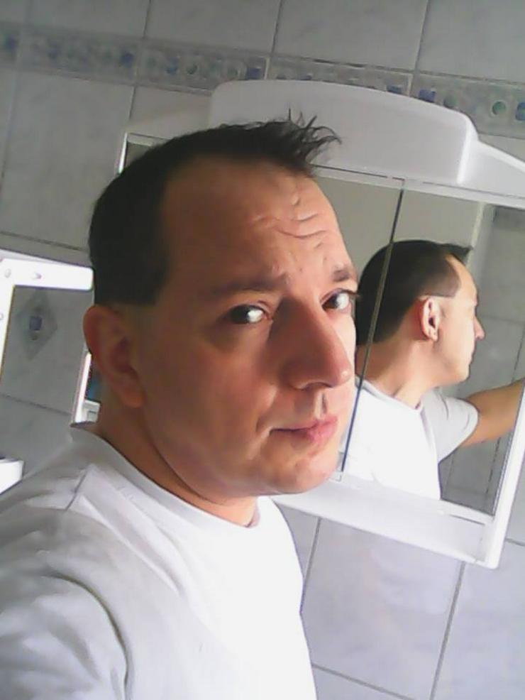 Bild 4: Ich, Single-Mann sucht Single-Frau aus Gelsenkirchen-Schalke - greif zu...!!!  ;-) 