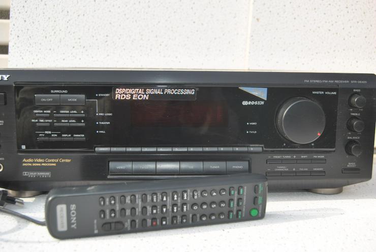 Bild 8: Sony STR-DE 405 Stereo / Dolby Surround Receiver mit Fernbedienung