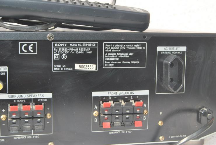 Bild 11: Sony STR-DE 405 Stereo / Dolby Surround Receiver mit Fernbedienung