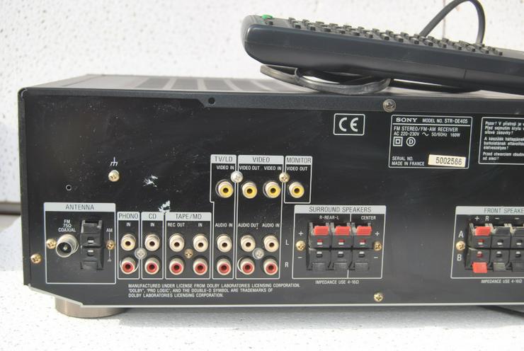 Bild 10: Sony STR-DE 405 Stereo / Dolby Surround Receiver mit Fernbedienung