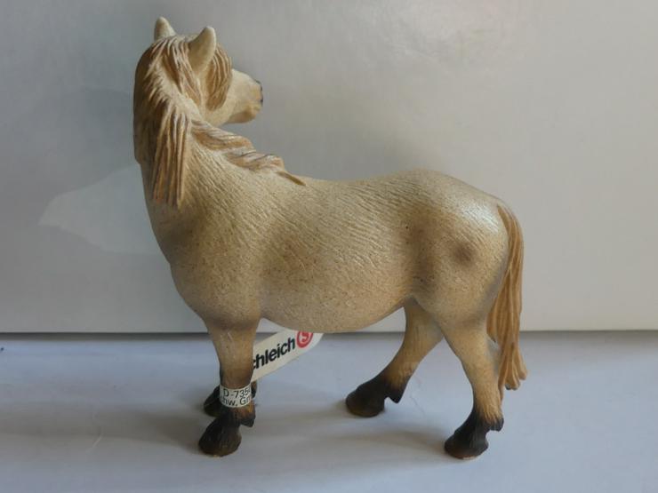 Bild 7: Camargue Stute 13609 Neu Ovp Mit Fahne von Schleich Rarität (auch zu verschicken)