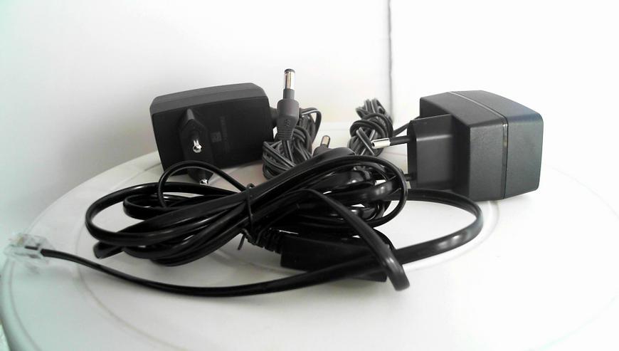 Bild 2: Schnurlostelefon PANASONIC KX-TG6521G mit AB, DECT 2 Mobilteile und 2 Netzteile 