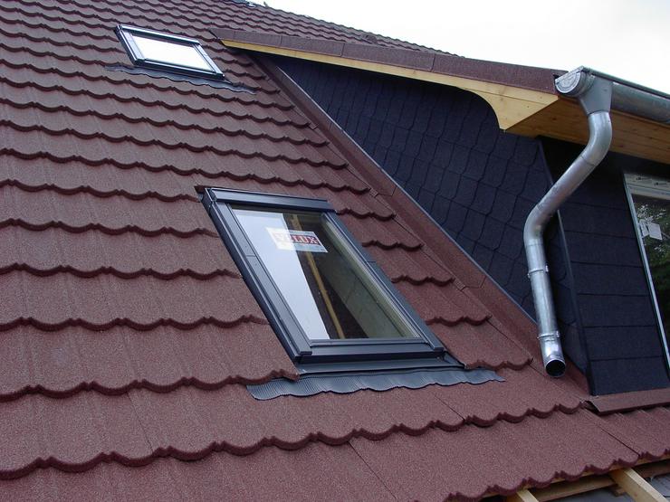 Bild 7: Dachdecker Metalldach-Profis deutschlandweit im Einsatz. Blechdach, Dachbleche, Dachplatten von Icopal-Decra und Isola-Powertekk .
