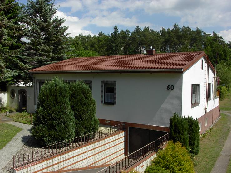 Bild 6: Dachdecker Metalldach-Profis deutschlandweit im Einsatz. Blechdach, Dachbleche, Dachplatten von Icopal-Decra und Isola-Powertekk .