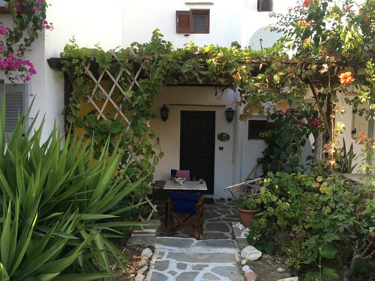 Bild 2: Ferienhaus auf der gr. Insel Naxos /7 Min. zu Fuß zum schönsten Strand der Insel...