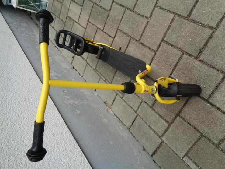 Bild 11: Puky Roller R03 Gelb mit Fahne und Bremse ab 3 Jahre