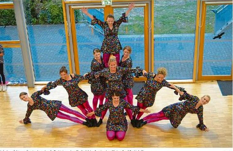 Bild 4: Showtanzgruppe "Stadtmädchen" aus Münster sucht Verstärkung