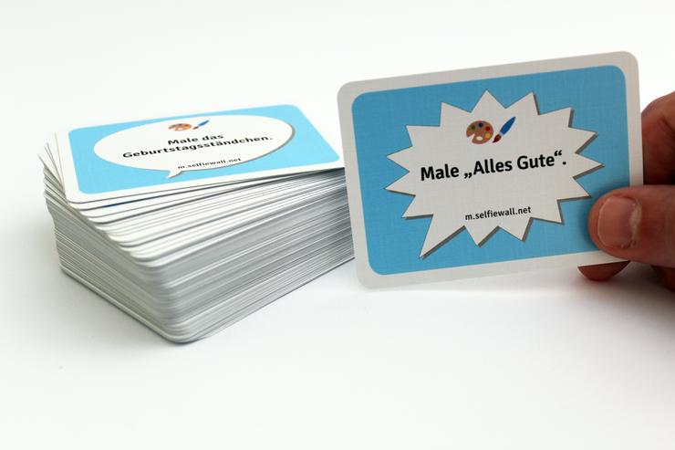 Bild 6: 100 Spielkarten, Runder Geburtstag, "Gäste malen die Geburtstagsparty", Kartenspiel mit kreativen Malaufgaben für die Party