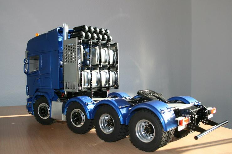 SCANIA 8 x 4 Schwerlast-Zugmaschine TTM, Thicon, M 1:14 - Modellautos & Nutzfahrzeuge - Bild 1