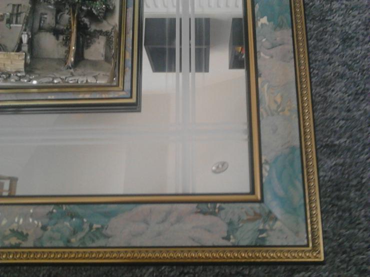 Spiegelbild, 925 Arg. gemarkt, ca. 72*62 cm Bild mit Spiegel aus Italien .  Altersbedingte Spuren am Rahmen , gemarkt R mit Kreis Arg. 925 versilbert... - Weitere - Bild 1