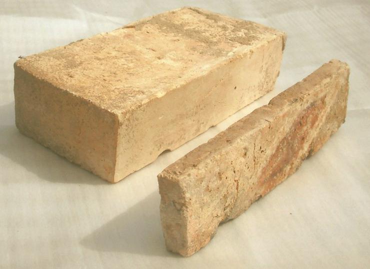 Bild 10: Restposten Antikriemchen Steinriemchen Bodenplatten Bodenfliesen Mauerverblender Ziegelriemchen Verblender Rückbausteine Ziegel Backstein Fliese