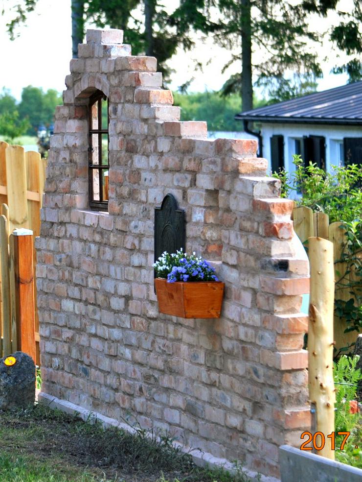 Bild 9: alte Ziegelsteine Klinker Backsteine gebrauchte Mauersteine Antikziegel Verblender historisches Mauerwerk Ruinenmauer Gartensteine Fabrikoptik
