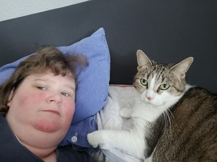 Bild 4: Sie 40 mollig sucht dich näher Krefeld 