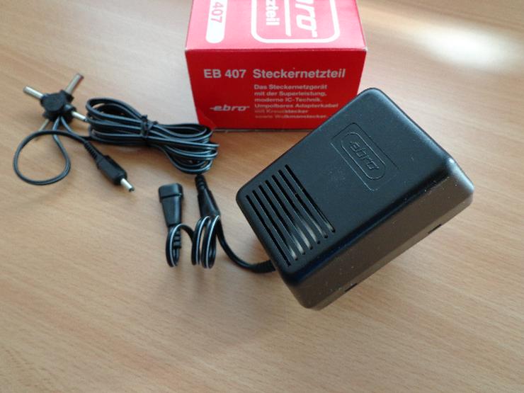 Bild 3: Steckernetzteil 220V/50Hz AC auf 1-12Volt DC stufenlos (!!!) regelbar, "Oldie but goodie"