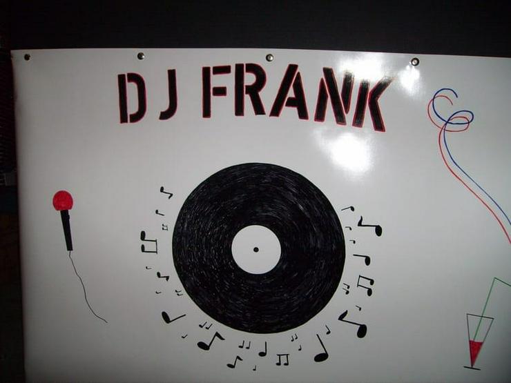 DJ Frank mit mobiler Discothek