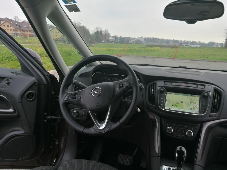 Bild 12: Zafira Innovation Automatik, 1,4 TSI (103 kW), 7 Sitzplätze