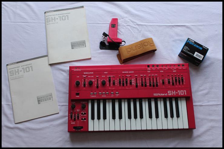 NEU!! Vintage Roland SH-101 Monophonic Bass Synthesizer - mit Zubehör!!! - Keyboards & E-Pianos - Bild 5