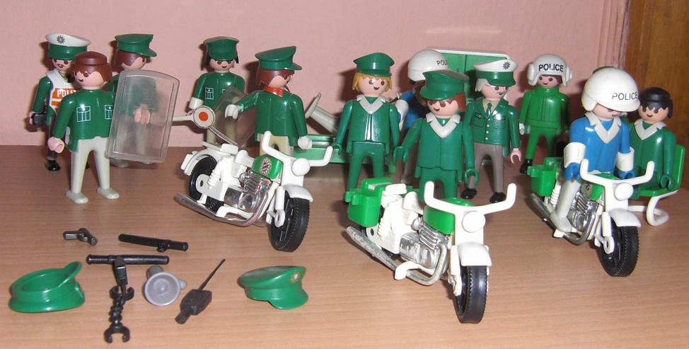 Bild 2: Playmobil Polizei 13 Männchen Figuren Motorrad.......