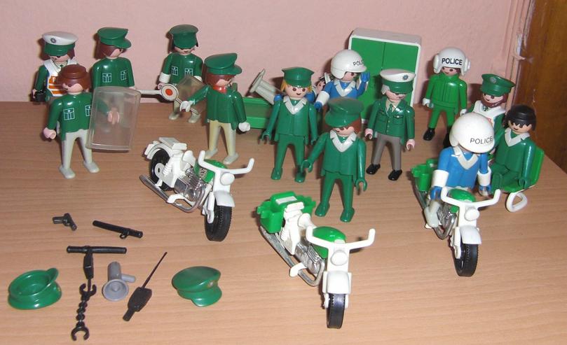 Bild 1: Playmobil Polizei 13 Männchen Figuren Motorrad.......