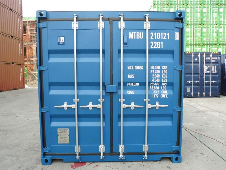 Bild 4: Seecontainer 6m und 12m