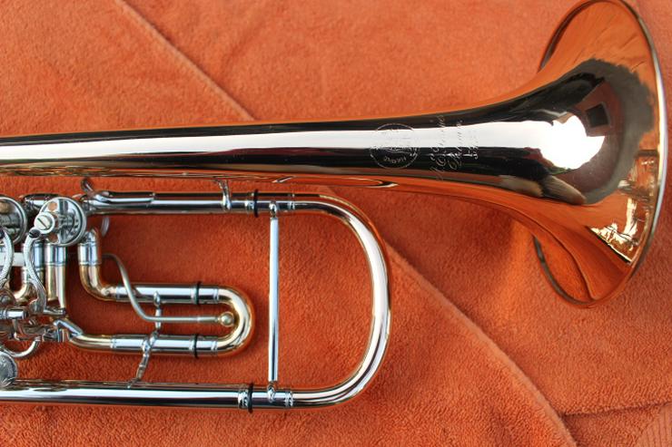 Bild 4: Konzerttrompete in B von A.E. Fischer aus Bremen 