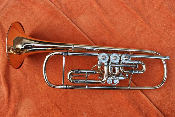 Bild 9: Konzerttrompete in B von A.E. Fischer aus Bremen 