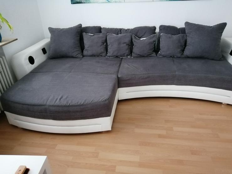 Großes Sofa mit LED Beleuchtung  - Sofas & Sitzmöbel - Bild 8