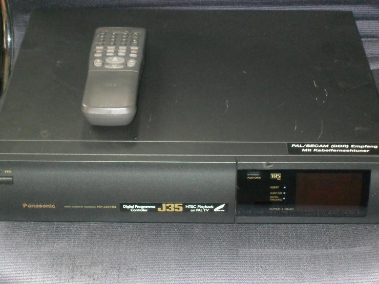 Bild 16: Videorecorder Panasonic NV-FS200 VHS Panasonic VHS NV-J35HQ HI-FI HI