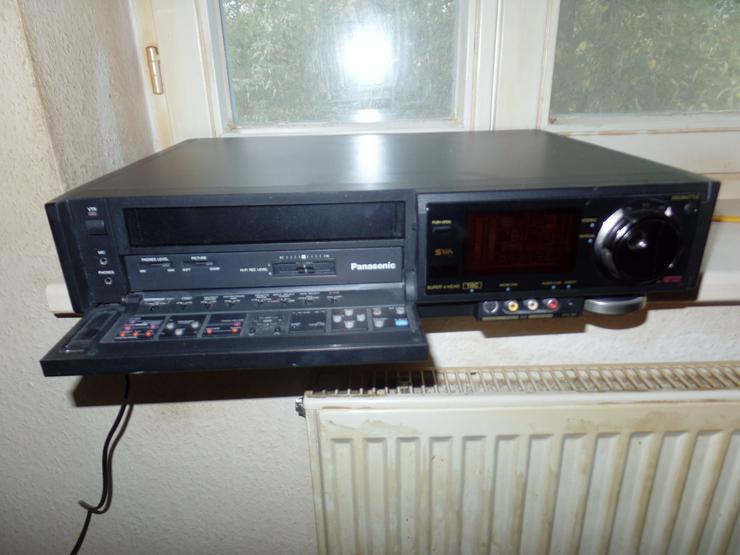 Videorecorder Panasonic NV-FS200 VHS Panasonic VHS NV-J35HQ HI-FI HI - Video Recorder - Bild 1
